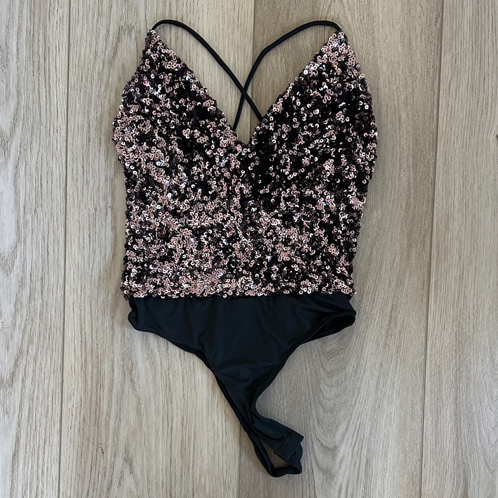 NWT Astr The Label Sequin Bodysuit